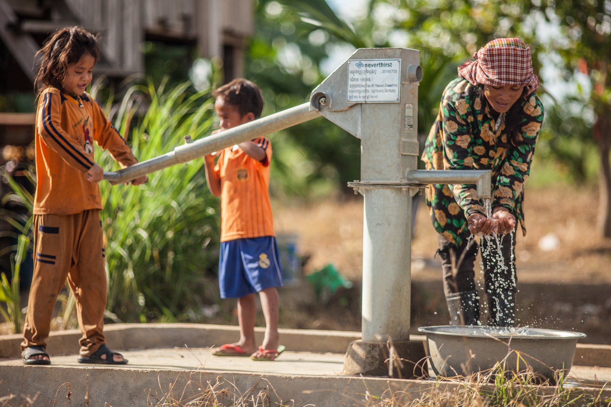 A-family-clean-water-in-Cambodia